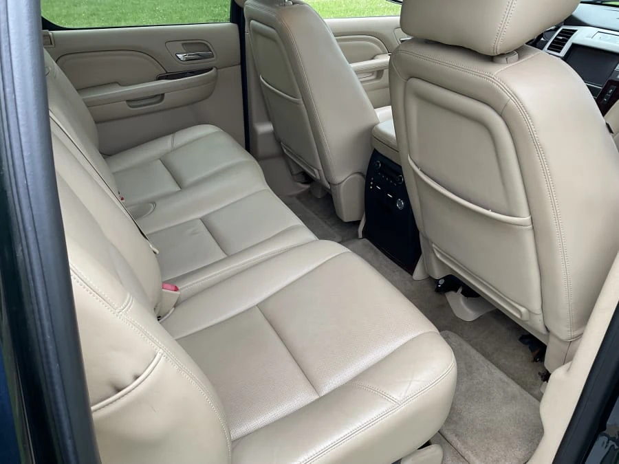 2013 Cadillac Escalade & EXT 3rd Gen - Image 13 of 16