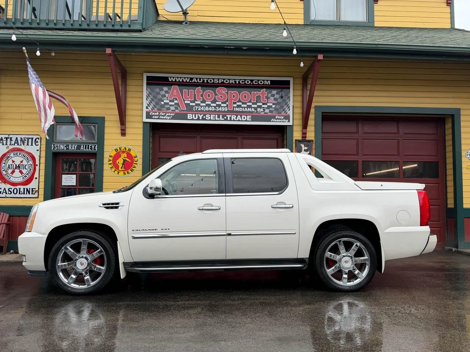 2013 Cadillac Escalade & EXT 3rd Gen - Image 8 of 31