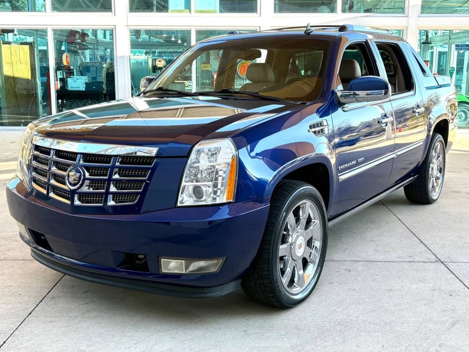 2013 Cadillac Escalade & EXT 3rd Gen - Image 12 of 21
