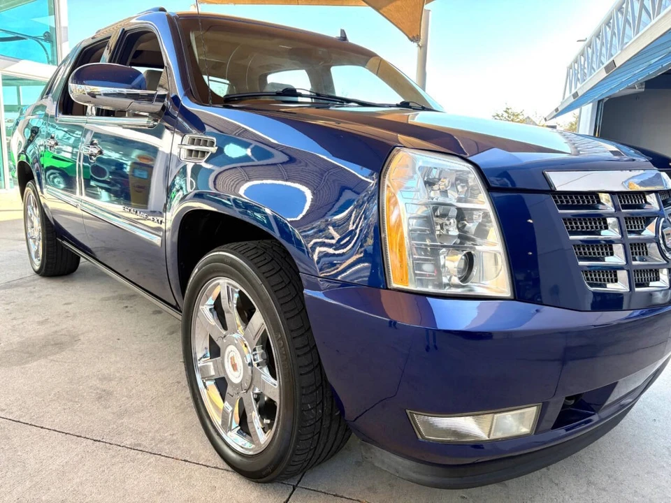 2013 Cadillac Escalade & EXT 3rd Gen - Image 20 of 21