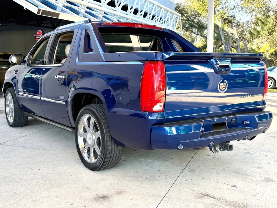 2013 Cadillac Escalade & EXT 3rd Gen - Image 10 of 21