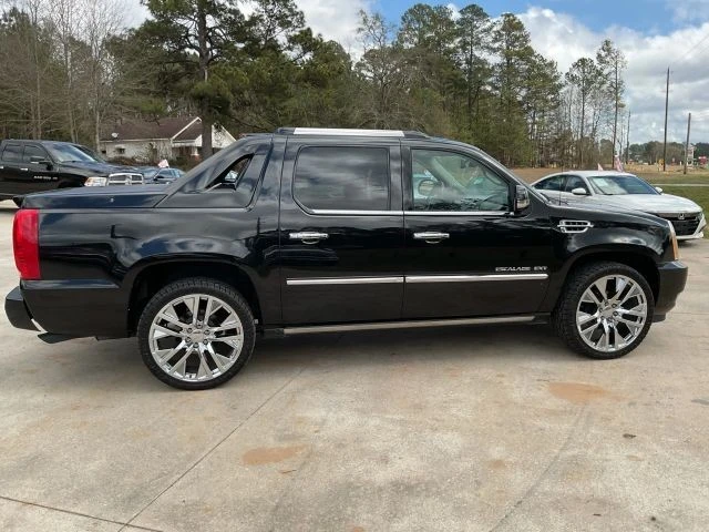 2013 Cadillac Escalade & EXT 3rd Gen - Image 18 of 21