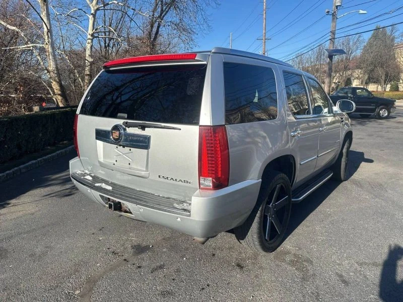 2013 Cadillac Escalade & EXT 3rd Gen - Image 7 of 12