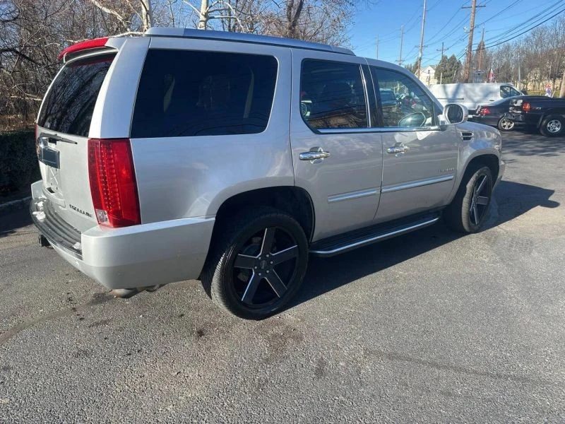 2013 Cadillac Escalade & EXT 3rd Gen - Image 8 of 12