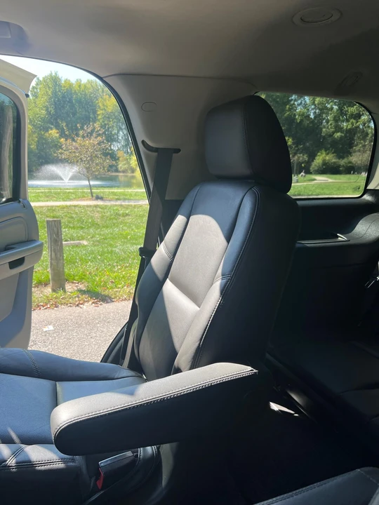 2013 Cadillac Escalade & EXT 3rd Gen - Image 25 of 31