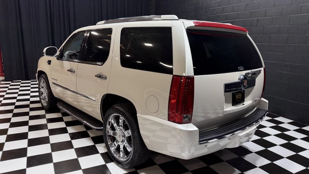 2013 Cadillac Escalade & EXT 3rd Gen - Image 21 of 21