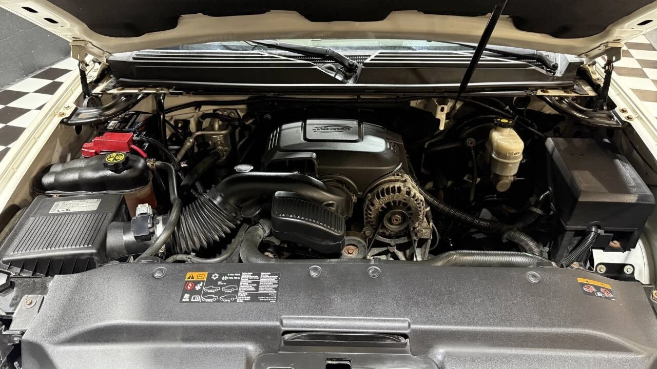 2013 Cadillac Escalade & EXT 3rd Gen - Image 8 of 21