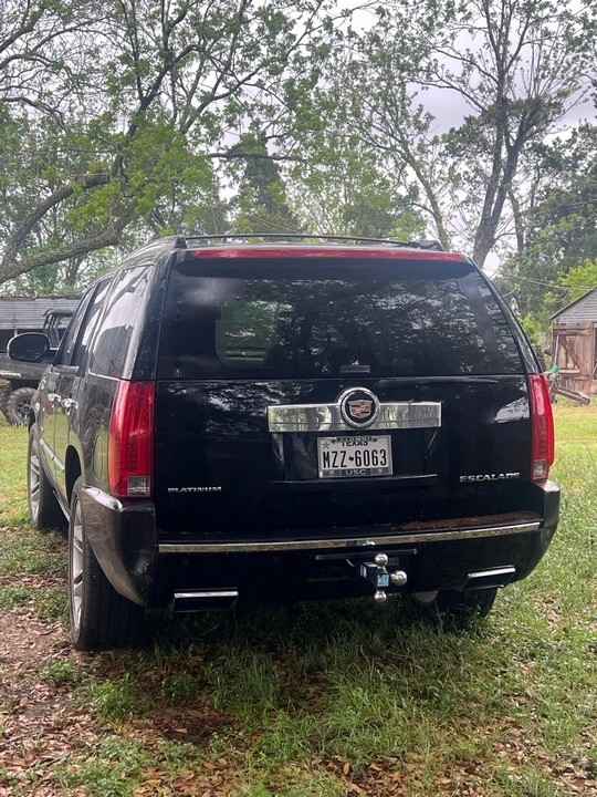 2013 Cadillac Escalade & EXT 3rd Gen - Image 4 of 6