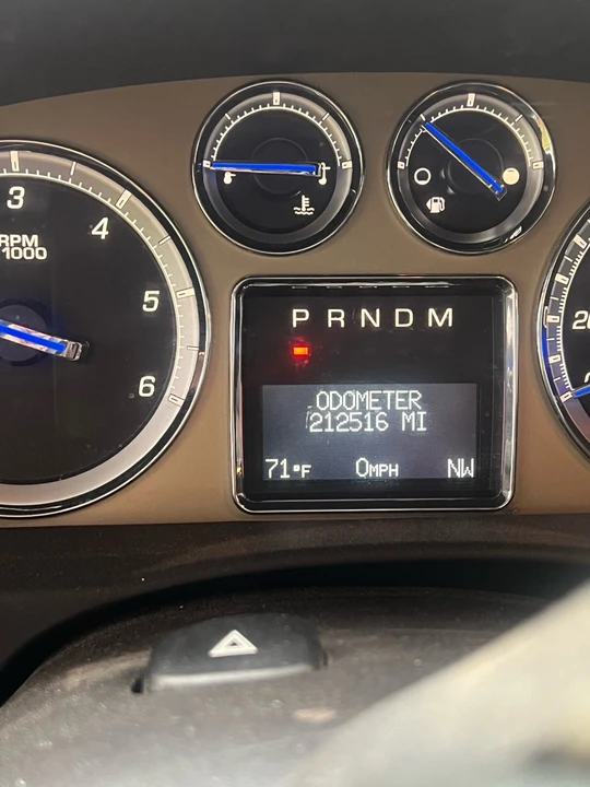 2013 Cadillac Escalade & EXT 3rd Gen - Image 5 of 6