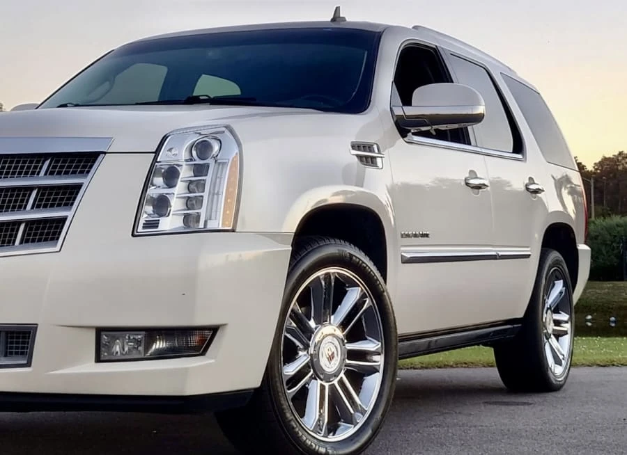 2013 Cadillac Escalade & EXT 3rd Gen - Image 16 of 27