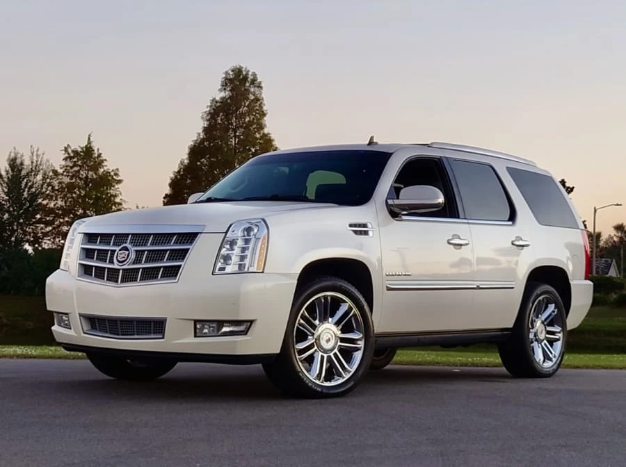 2013 Cadillac Escalade & EXT 3rd Gen - Image 15 of 27