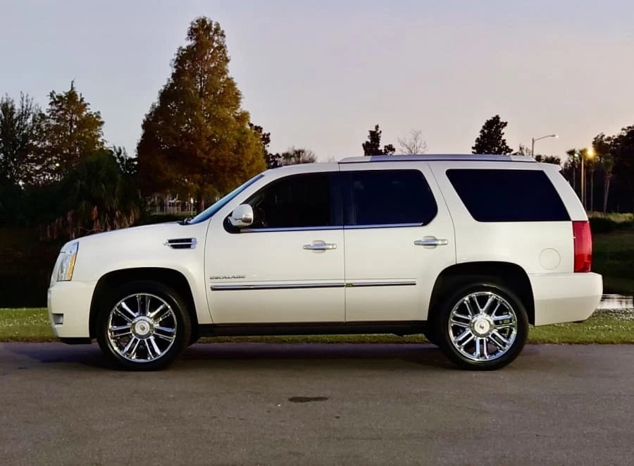 2013 Cadillac Escalade & EXT 3rd Gen - Image 22 of 27
