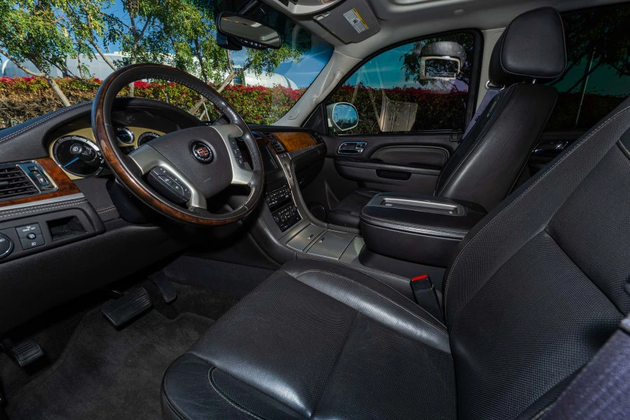 2013 Cadillac Escalade & EXT 3rd Gen - Image 16 of 31