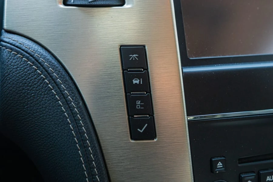 2013 Cadillac Escalade & EXT 3rd Gen - Image 30 of 31