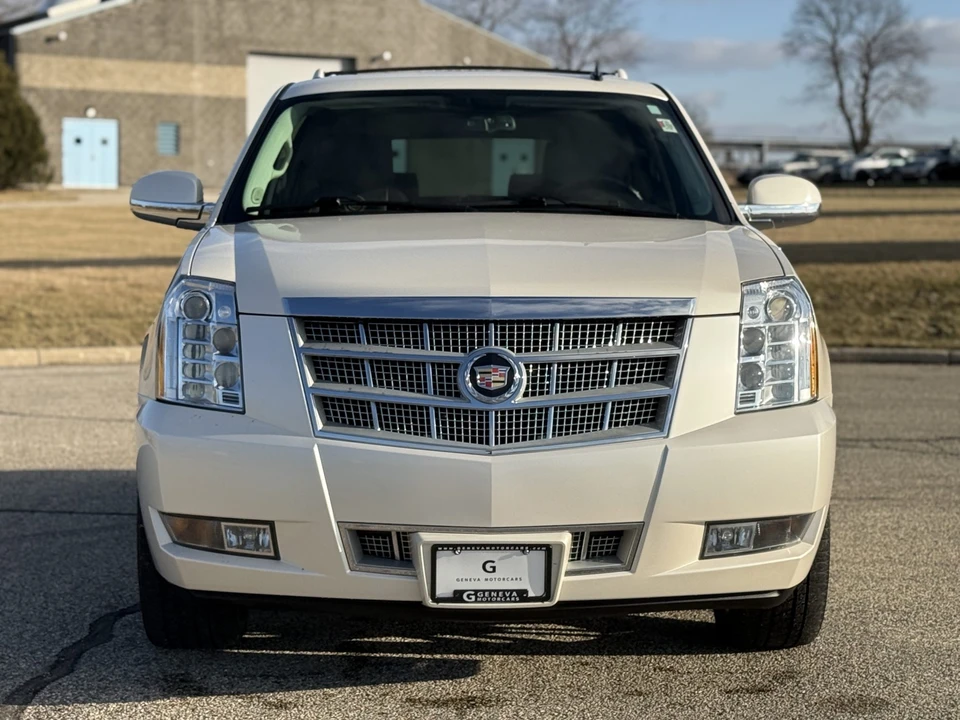 2013 Cadillac Escalade & EXT 3rd Gen - Image 16 of 31