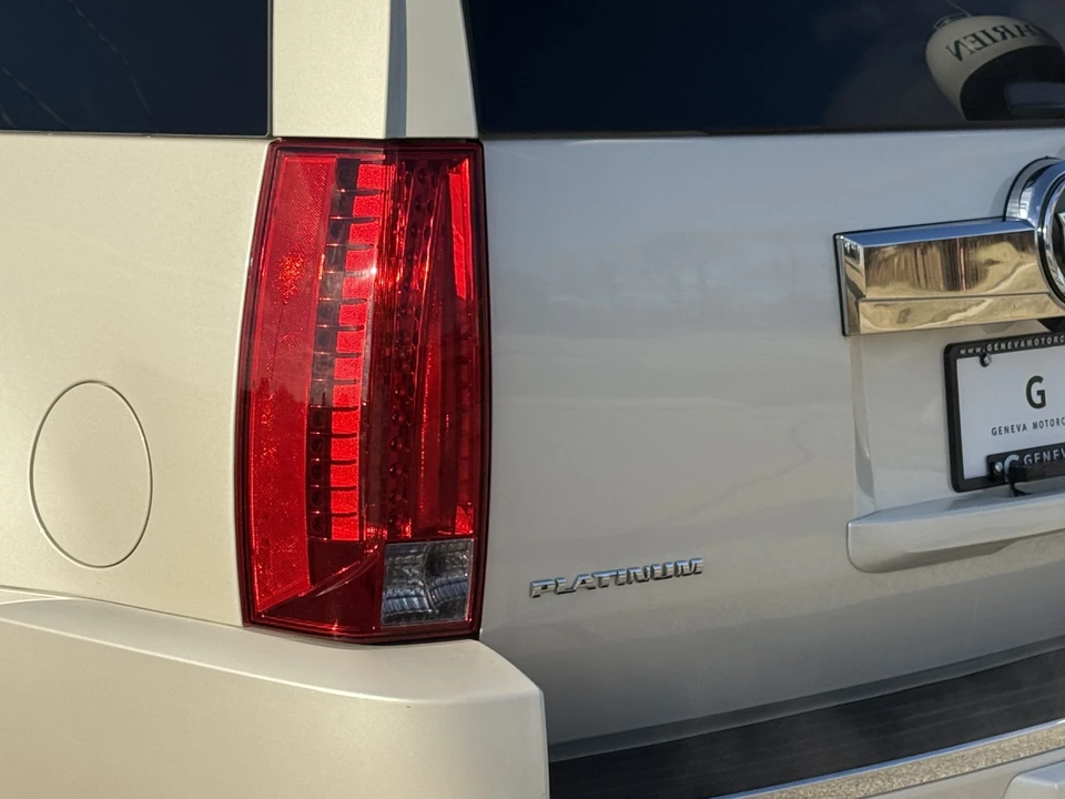 2013 Cadillac Escalade & EXT 3rd Gen - Image 29 of 31