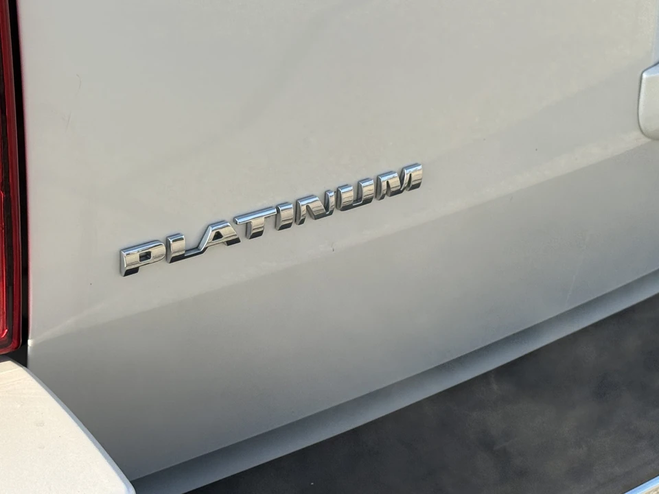 2013 Cadillac Escalade & EXT 3rd Gen - Image 31 of 31