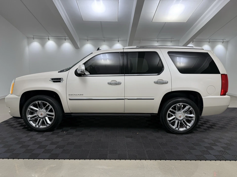 2013 Cadillac Escalade & EXT 3rd Gen - Image 5 of 12