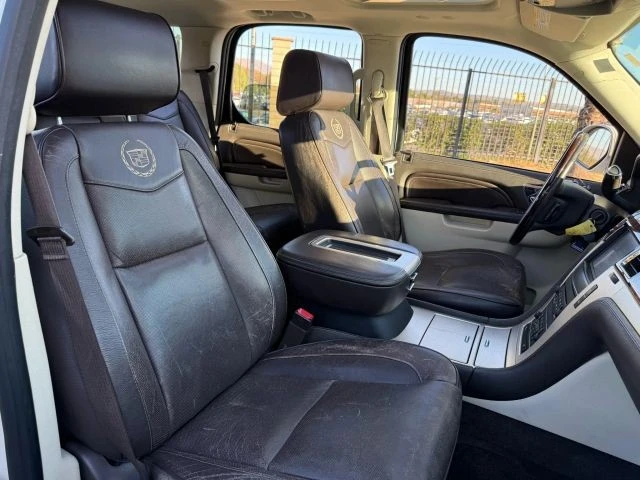 2013 Cadillac Escalade & EXT 3rd Gen - Image 18 of 21
