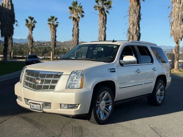 2013 Cadillac Escalade & EXT 3rd Gen - Image 3 of 21