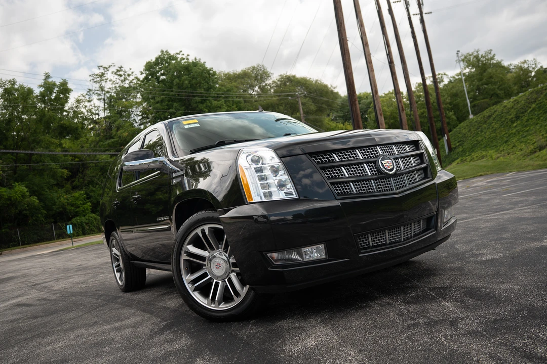 2013 Cadillac Escalade & EXT 3rd Gen - Image 23 of 31