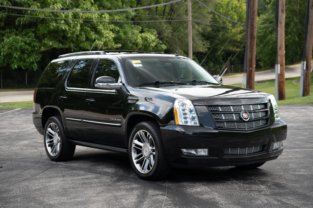 2013 Cadillac Escalade & EXT 3rd Gen - Image 18 of 31
