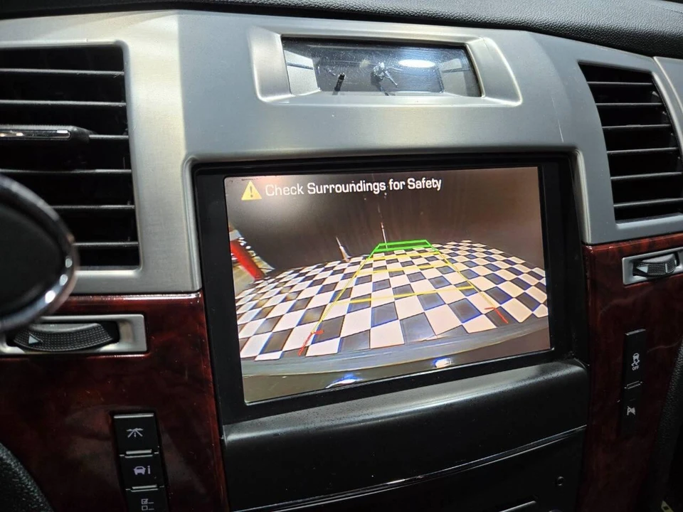 2013 Cadillac Escalade & EXT 3rd Gen - Image 20 of 21