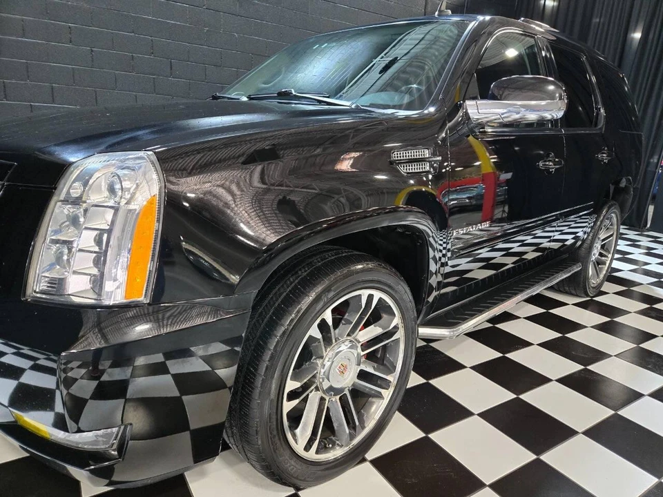 2013 Cadillac Escalade & EXT 3rd Gen - Image 14 of 21