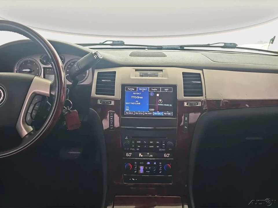 2013 Cadillac Escalade & EXT 3rd Gen - Image 16 of 21