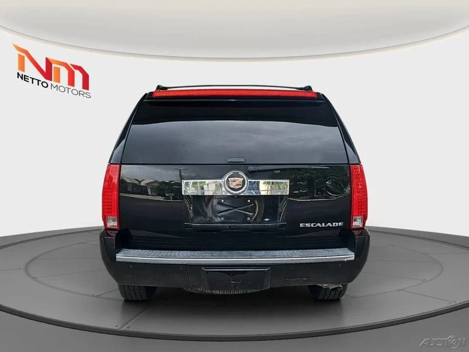 2013 Cadillac Escalade & EXT 3rd Gen - Image 4 of 21