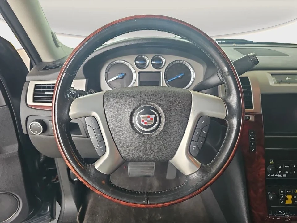 2013 Cadillac Escalade & EXT 3rd Gen - Image 9 of 21