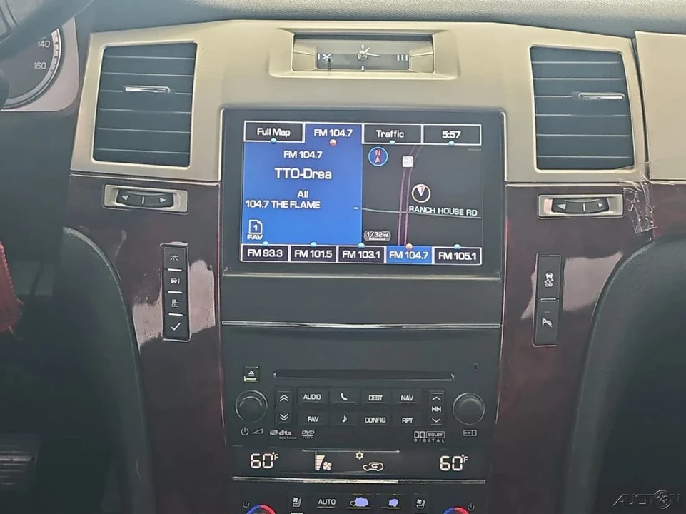 2013 Cadillac Escalade & EXT 3rd Gen - Image 17 of 21