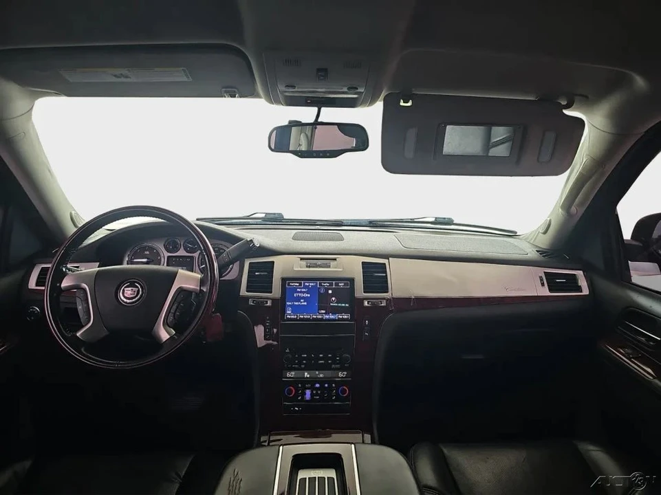 2013 Cadillac Escalade & EXT 3rd Gen - Image 15 of 21