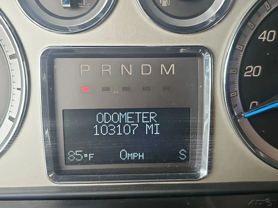 2013 Cadillac Escalade & EXT 3rd Gen - Image 11 of 21
