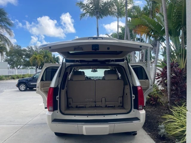 2013 Cadillac Escalade & EXT 3rd Gen - Image 16 of 21