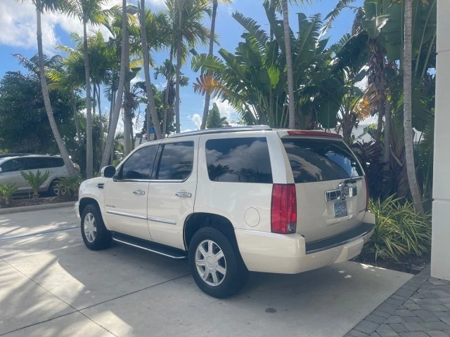 2013 Cadillac Escalade & EXT 3rd Gen - Image 6 of 21