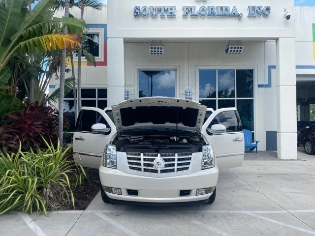 2013 Cadillac Escalade & EXT 3rd Gen - Image 17 of 22