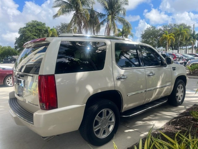 2013 Cadillac Escalade & EXT 3rd Gen - Image 8 of 21