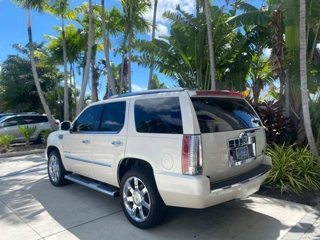 2013 Cadillac Escalade & EXT 3rd Gen - Image 6 of 21