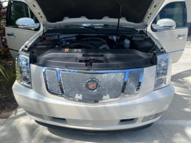 2013 Cadillac Escalade & EXT 3rd Gen - Image 18 of 21
