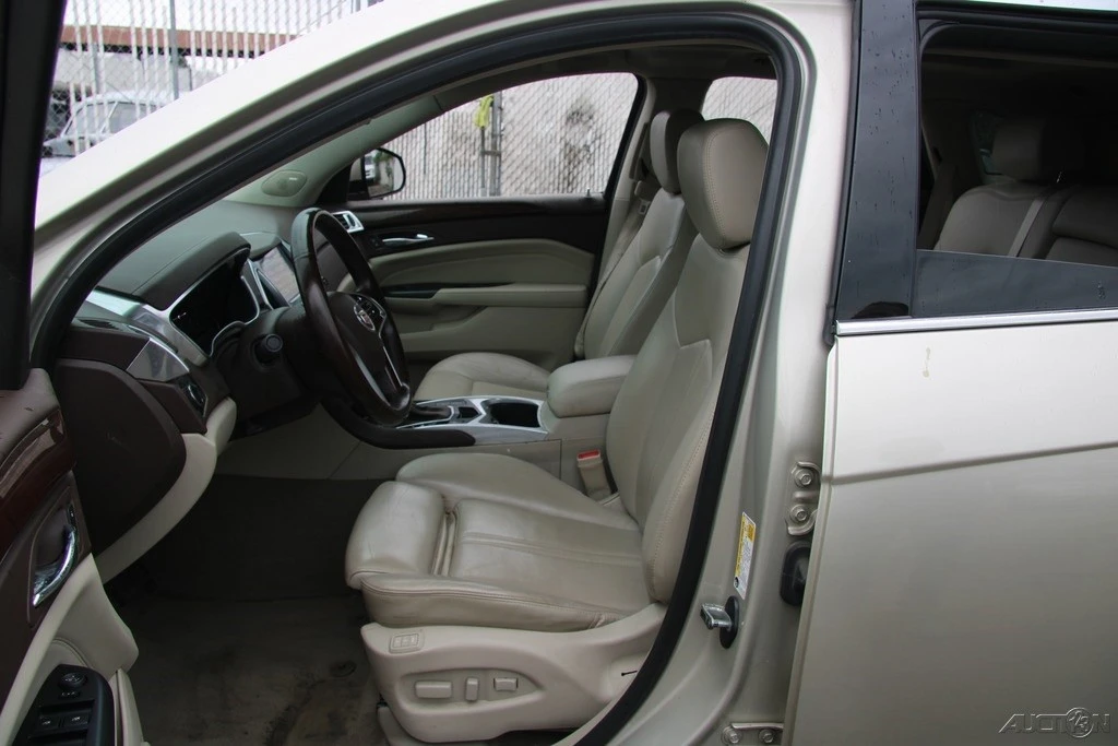2013 Cadillac SRX - Image 13 of 21