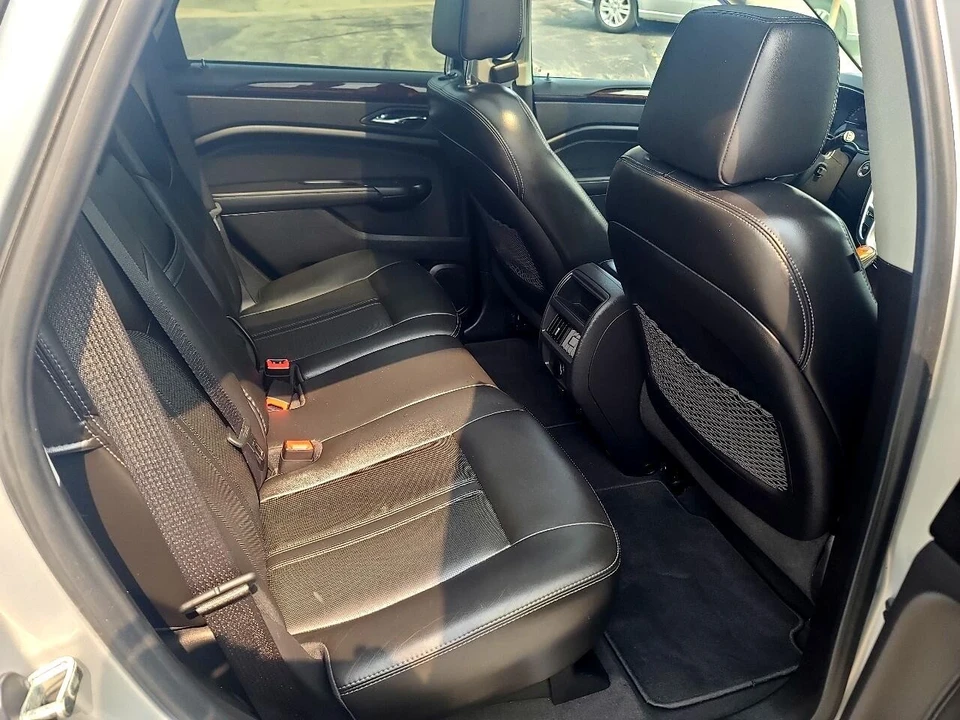 2013 Cadillac SRX - Image 13 of 21