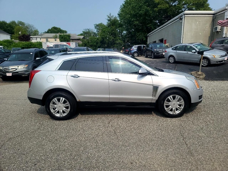 2013 Cadillac SRX - Image 8 of 21