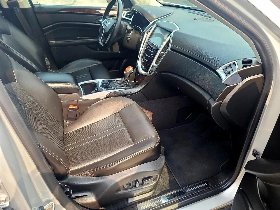 2013 Cadillac SRX - Image 14 of 21
