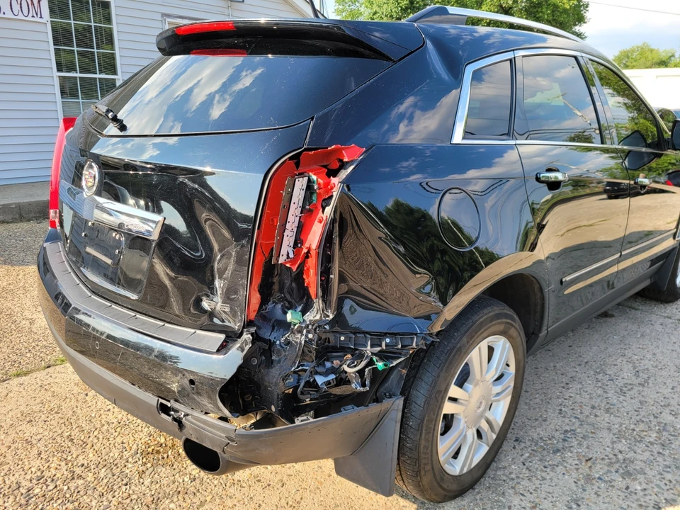 2013 Cadillac SRX - Image 16 of 21