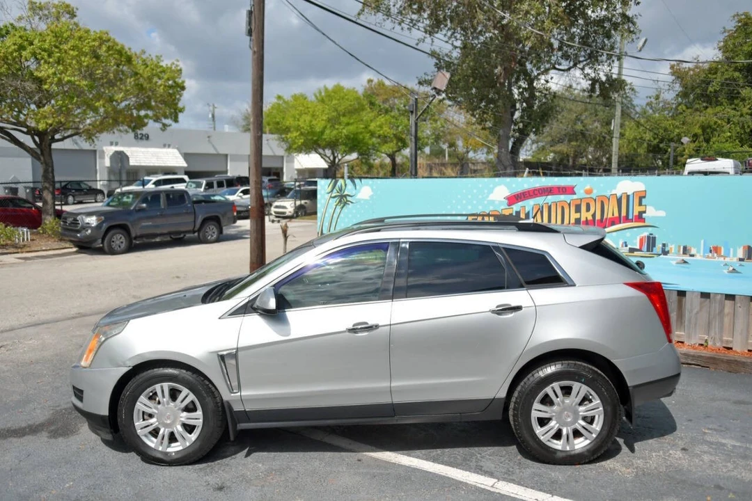 2013 Cadillac SRX - Image 9 of 12