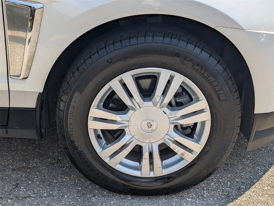 2013 Cadillac SRX - Image 9 of 12