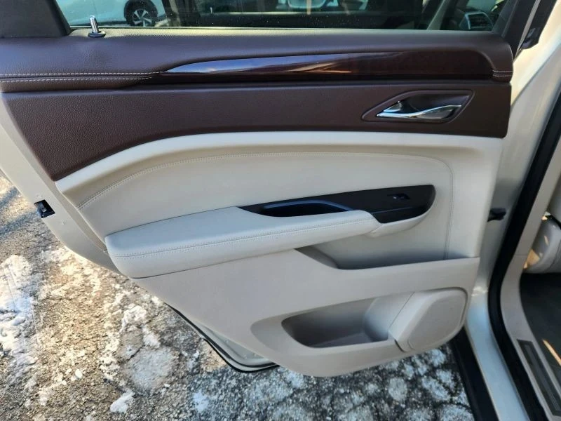 2013 Cadillac SRX - Image 11 of 12