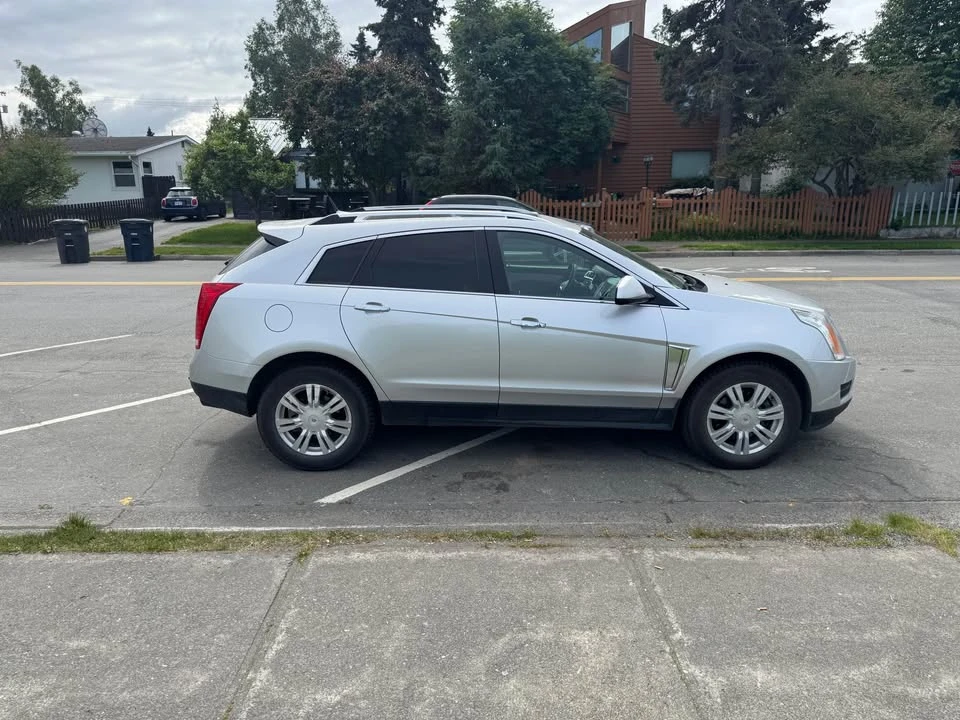 2013 Cadillac SRX - Image 4 of 12