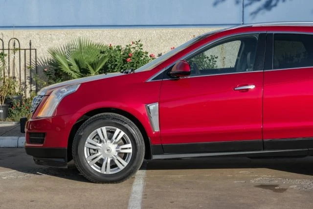 2013 Cadillac SRX - Image 13 of 21